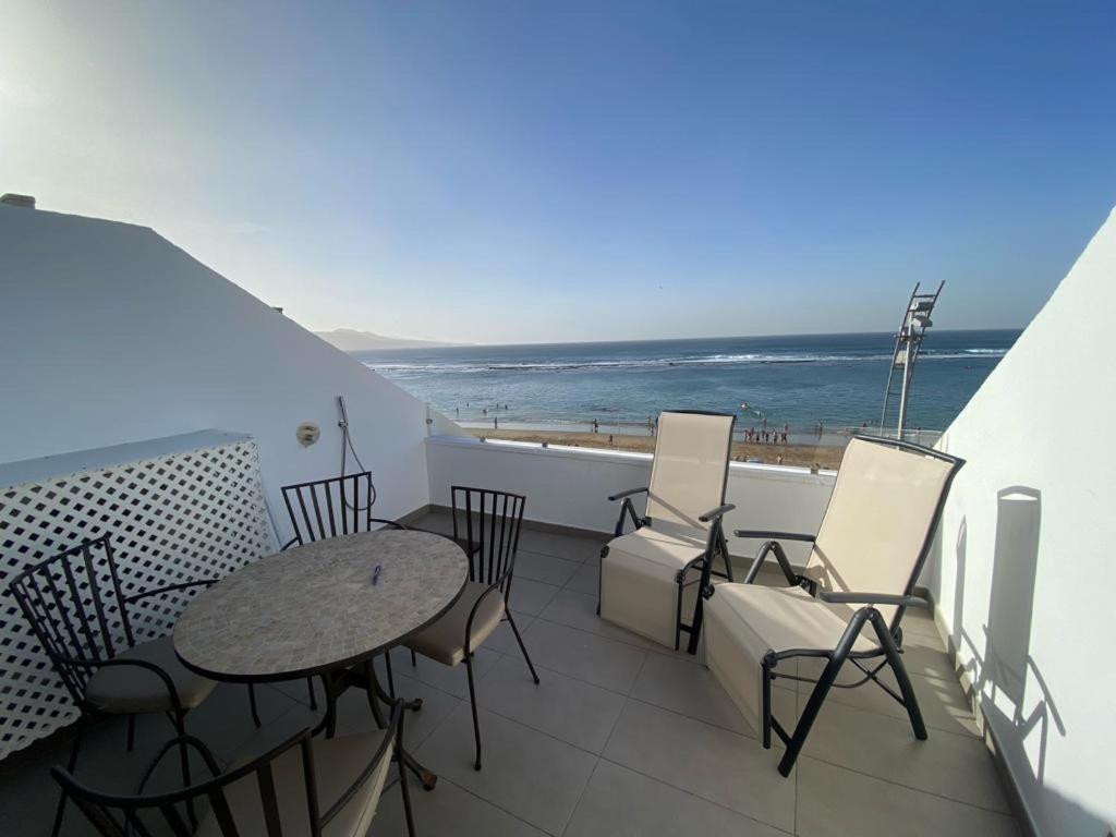 לאס פאלמס דה גראן קנאריה La Grand Suite Las Canteras מראה חיצוני תמונה